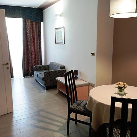 Hotel Grazia Deledda Σάσαρι Εξωτερικό φωτογραφία