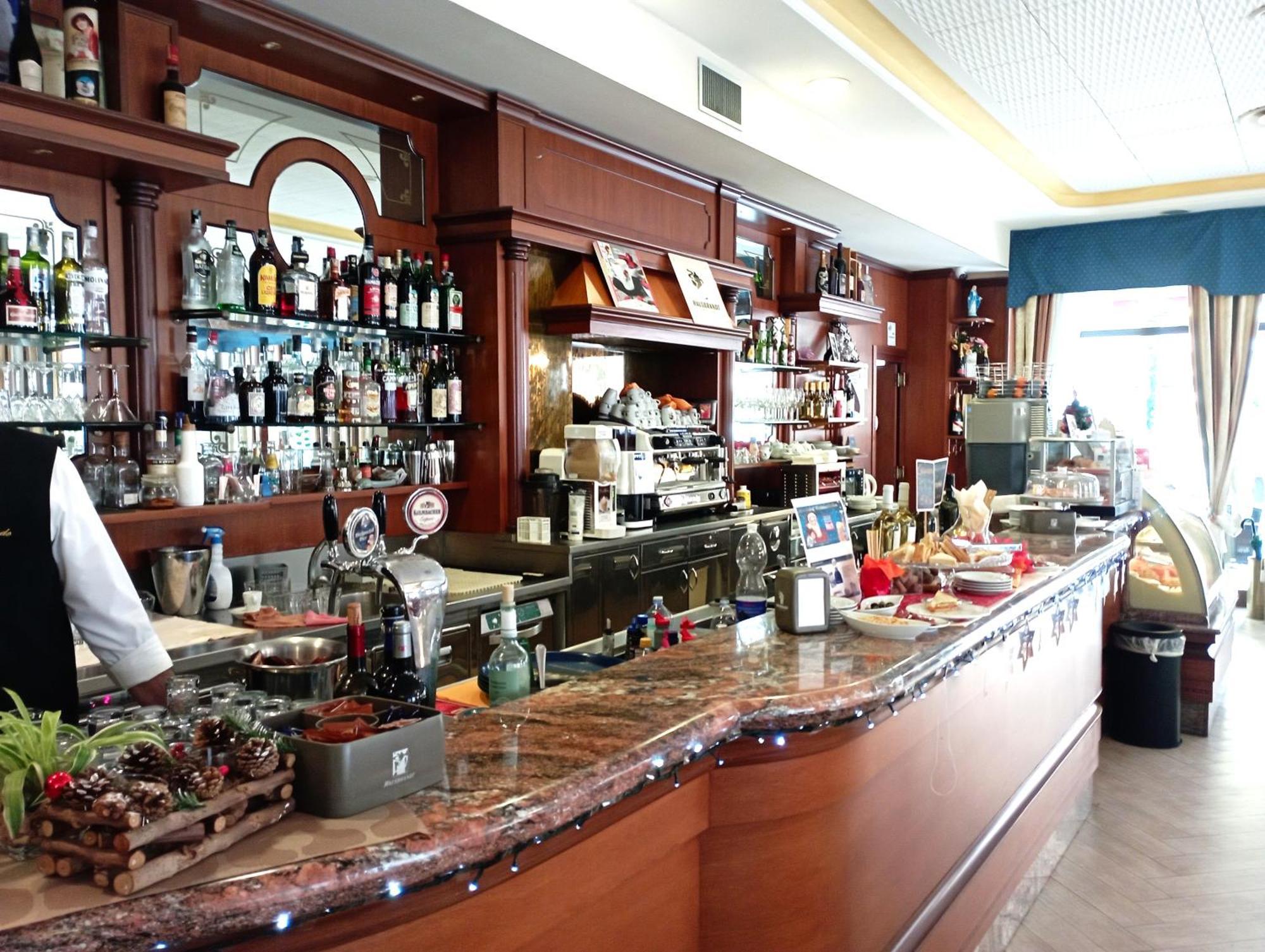 Hotel Grazia Deledda Σάσαρι Εξωτερικό φωτογραφία