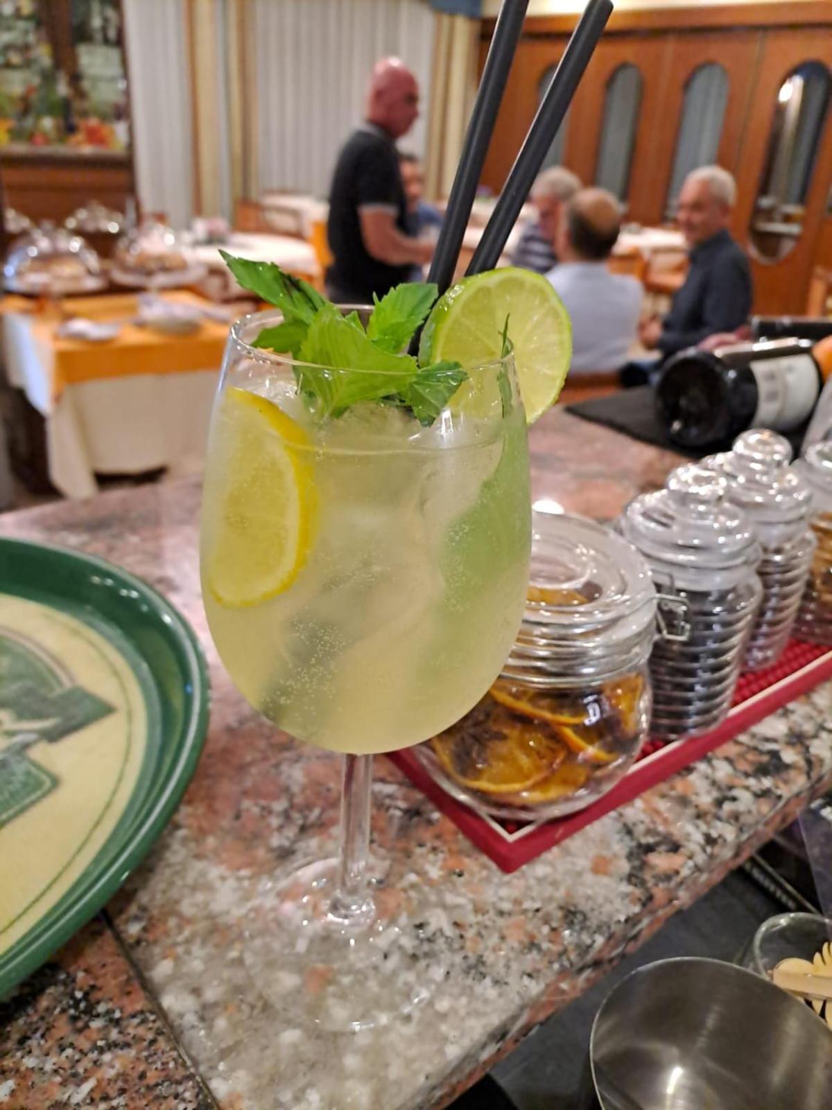 Hotel Grazia Deledda Σάσαρι Εξωτερικό φωτογραφία