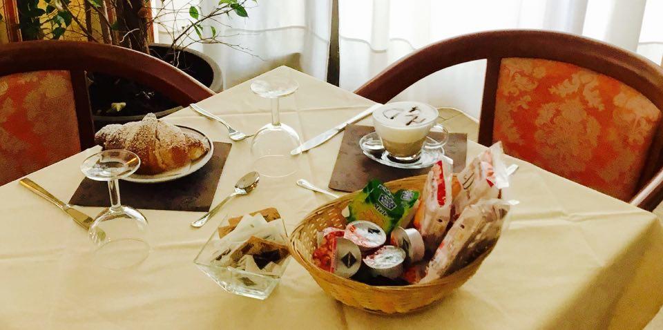 Hotel Grazia Deledda Σάσαρι Εξωτερικό φωτογραφία